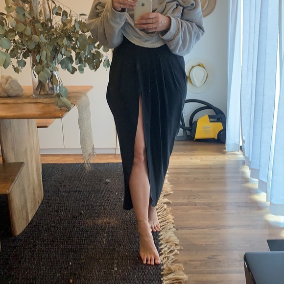 High waisted long Skirt with slit (tulip shape) - Picture 4 of 9